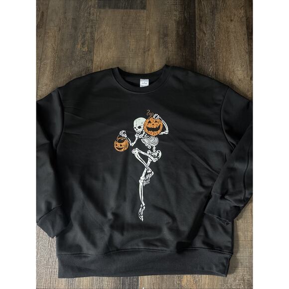Women’s Halloween Sweatshirt Large - Picture 1 of 1